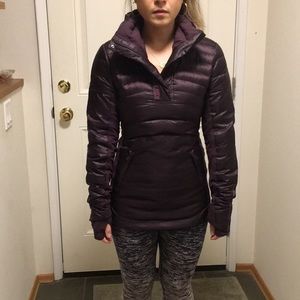 Lululemon like new purple puffer jacket size 4